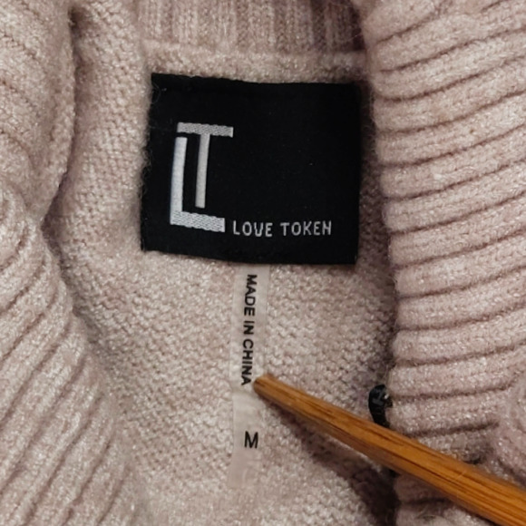 EUC Love Token Sleeveless Open Sides Turtleneck Midi Sweater Dress Sz. M Oatmeal - Picture 5 of 9